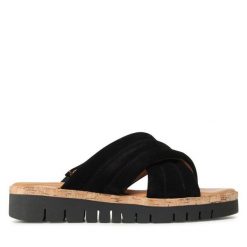 Klapki s.Oliver. Czarne klapki damskie S.Oliver, bez wzorów, bez obcasa. Za 239.99 zł.