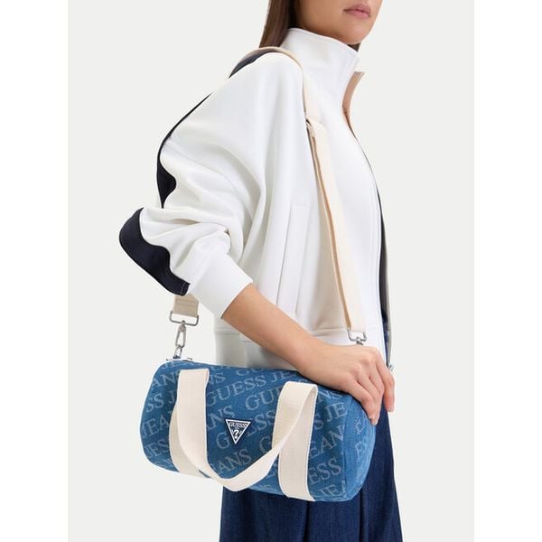 Torebka Guess Jeans. Niebieskie torebki klasyczne damskie Guess Jeans, z aplikacjami, z jeansu, bez dodatków. Za 229.99 zł.