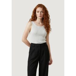 Bezrękawnik Kobieta ONLY Onlanna Sl Glitter Revers Rib Top Knt. Żółte topy damskie Only, l, bez wzorów, z materiału, bez kołnierzyka. Za 153.65 zł.