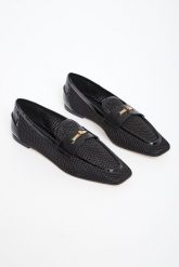 Baleriny EMPORIO ARMANI. Baleriny damskie Emporio Armani, bez wzorów, bez obcasa. W wyprzedaży za 1,427.30 zł.