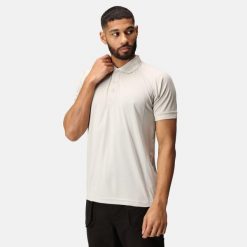 Koszulka polo robocza męska Coolweave. Szare koszulki polo męskie Regatta, m, bez wzorów, bez ramiączek. W wyprzedaży za 84.99 zł.