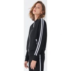 Bluza z lampasami - Czarny. Czarne bluzy bez kaptura damskie House, l. Za 99.99 zł.