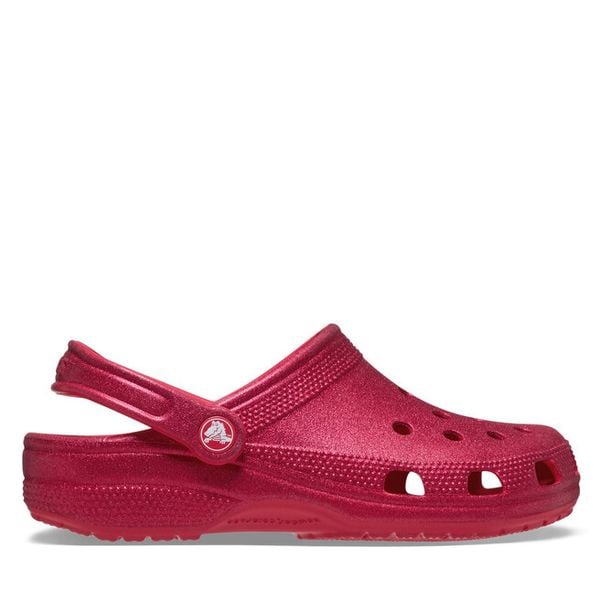 Klapki Crocs. Czerwone klapki damskie Crocs, bez wzorów, bez obcasa. Za 259.99 zł.
