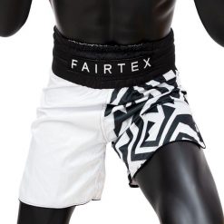 Fairtex Spodenki Bokserskie BT2003 Monochrome. Szorty damskie FAIRTEX, bez wzorów, z satyny. Za 279.00 zł.