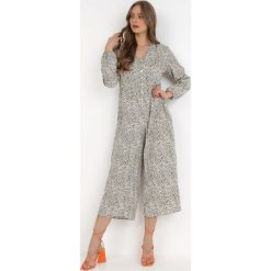 Biało-Zielony Kombinezon Pyrhele. Zielone kombinezony damskie Born2be, l, bez wzorów, eleganckie, bez kołnierzyka, bez ramiączek, długie. Za 49.99 zł.