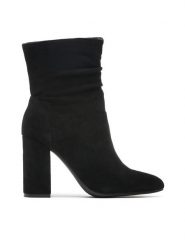 DeeZee Botki WYL3236-1 Czarny. Czarne botki damskie DeeZee, z materiału, bez obcasa, na słupku, bez zapięcia. Za 119.99 zł.