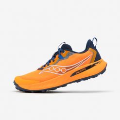 Buty do biegania w terenie męskie Saucony Peregrine 15. Brązowe obuwie do biegania damskie Saucony. Za 629.99 zł.