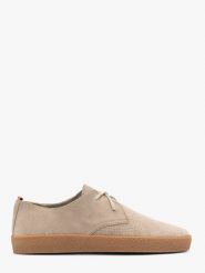Welurowe półbuty męskie w stylu casual RILEY. Brązowe półbuty męskie Ryłko, ze skóry, bez zapięcia. W wyprzedaży za 349.99 zł.