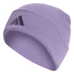 Czapka typu beanie New Logo. Czerwone czapki męskie Adidas, bez wzorów. Za 109.00 zł.