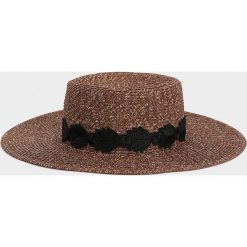 Parfois - Kapelusz. Brązowe kapelusze damskie Parfois, bez wzorów. W wyprzedaży za 37.90 zł.
