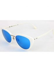 Ray Ban Damskie okulary przeciwsłoneczne w kolorze biało-niebieskim rozmiar: 52. Białe okulary przeciwsłoneczne damskie Ray-Ban. Za 702.81 zł.