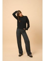 Just Cashmere Kaszmirowy sweter w kolorze czarnym rozmiar: S. Czarne golfy damskie Just Cashmere, s, bez wzorów, z kaszmiru, bez ramiączek. Za 478.99 zł.