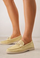 Żółte Mokasyny Ozdobione Metaliczną Klamrą Murielori. Żółte mokasyny damskie Renee, z materiału. Za 109.99 zł.