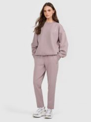 4F Spodnie dresowe damskie - beżowe M. Brązowe spodnie dresowe damskie 4f, l, bez wzorów, z bawełny. Za 129.99 zł.