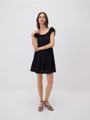 Ażurowa sukienka mini - czarny. Czarne sukienki damskie Reserved, l, w ażurowe wzory, z dzianiny, bez kołnierzyka, bez ramiączek, mini. Za 99.99 zł.