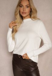 Biały Sweter Klasyczny z Dodatkiem Wiskozy Nerisoa. Białe swetry klasyczne damskie Renee, m, z wiskozy, bez kołnierzyka. Za 49.99 zł.