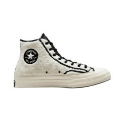 Buty do chodzenia męskie Converse Chuck 70 Hi. Białe buty sportowe na co dzień męskie Converse, bez zapięcia, trekkingowe. Za 249.00 zł.