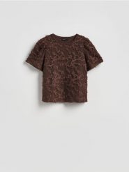 Kreszowany t-shirt - ciemnobrązowy. Brązowe t-shirty damskie Reserved, l, bez wzorów, z dzianiny, bez kołnierzyka. Za 89.99 zł.