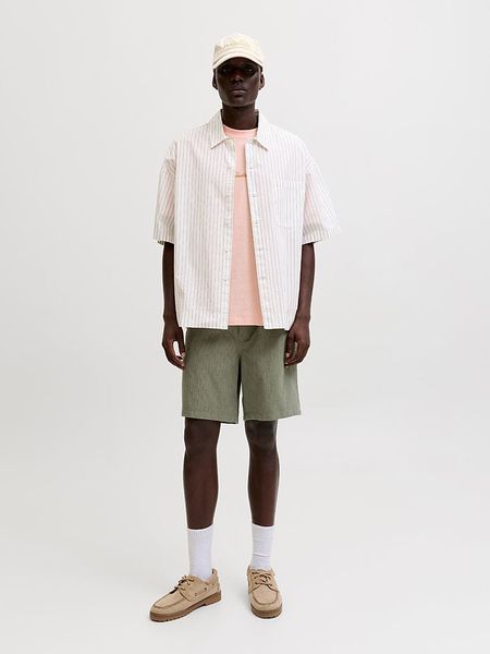 Jack & Jones Szorty "Jaiden" w kolorze khaki rozmiar: L. Brązowe szorty męskie Jack & Jones, z bawełny, bez kołnierzyka. Za 96.83 zł.
