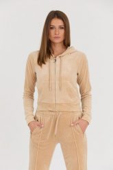 JUICY COUTURE Beżowa bluza Madison Hoodie. Brązowe bluzy bez kaptura damskie Juicy Couture, s. W wyprzedaży za 229.99 zł.
