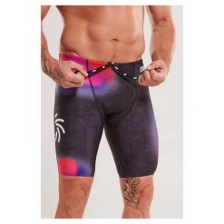 Spodenki treningowe do kolan Zerod Vortex Nebula. Czarne kąpielówki męskie ZEROD, m, bez wzorów, do pływania. Za 215.00 zł.