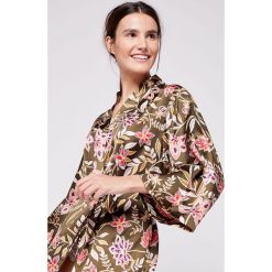 Etam - Szlafrok Bengali. Zielone szlafroki damskie Etam, l, bez wzorów, z poliesteru. W wyprzedaży za 129.90 zł.