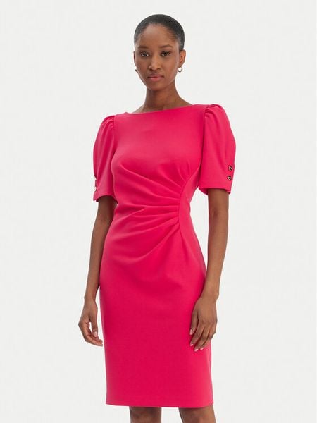 DKNY Sukienka koktajlowa DD6A1666 Czerwony Slim Fit. Czerwone sukienki damskie DKNY, bez wzorów, z syntetyku, wizytowe, bez kołnierzyka, bez ramiączek. Za 539.99 zł.