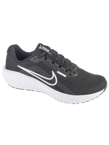 Damskie buty do biegania Nike W Downshifter 13 - czarny. Czarne obuwie do biegania damskie Sinsay. Za 299.99 zł.