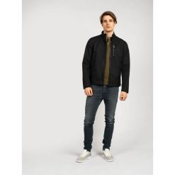 Kurtka turystyczna męska Ottaya. Czarne kurtki męskie Geox, m, bez wzorów, z poliesteru, sportowe, bez kaptura. W wyprzedaży za 354.80 zł.
