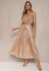 Ciemnobeżowa Sukienka Plisowana z Paskiem w Talii na Cienkich Ramiączkach Wasea. Brązowe sukienki damskie Renee, na co dzień, m, bez wzorów, z jeansu, eleganckie, bez kołnierzyka, bez ramiączek, midi, plisowane. W wyprzedaży za 59.49 zł.