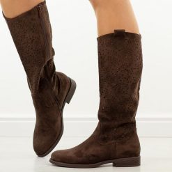 Brązowe ażurowe kozaki damskie S.Barski 8023. Brązowe kozaki damskie S.BARSKI, z zamszu, bez obcasa, na obcasie. Za 269.00 zł.