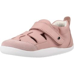 Sandały BOBUX BQ10667QIPLE SANDALIA MARIS Rose. Czerwone obuwie trekkingowe damskie Bobux. Za 243.99 zł.