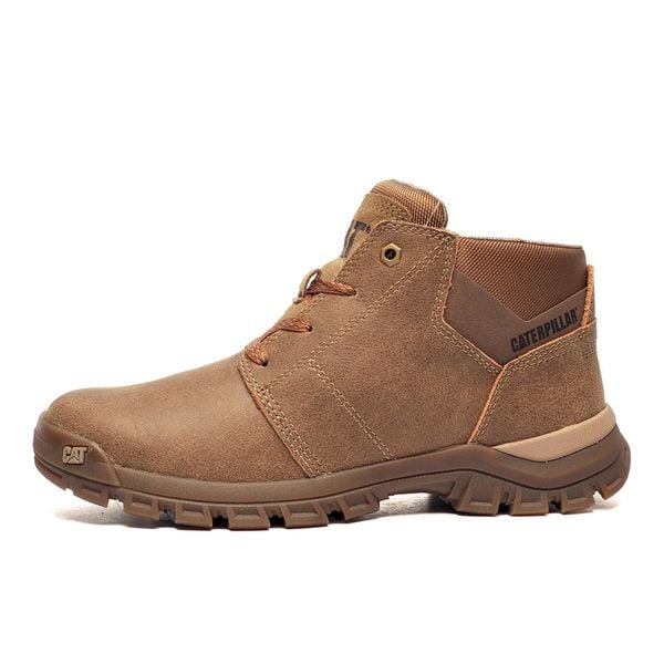 Buty męskie sportowe do chodzenia Caterpillar THRESHOLD CHUKKA. Brązowe buty sportowe na co dzień męskie CATerpillar, bez zapięcia, trekkingowe. W wyprzedaży za 379.00 zł.