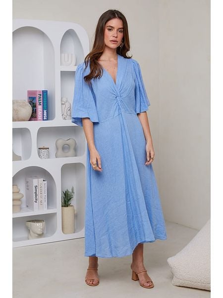 Le Monde du Lin Lniana sukienka w kolorze błękitnym rozmiar: 36/38. Niebieskie sukienki damskie Le Monde du Lin, bez wzorów, ze lnu, bez kołnierzyka, bez ramiączek, maxi. Za 162.87 zł.