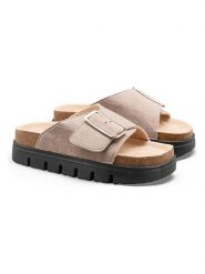 C'M Klapki w kolorze szarobrązowym rozmiar: 39. Brązowe klapki damskie C'M, bez wzorów, bez obcasa. Za 139.95 zł.