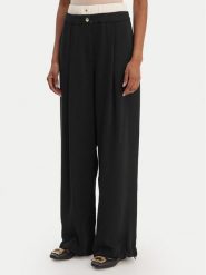 Liu Jo Sport Spodnie materiałowe TA6150 TS923 Czarny Regular Fit. Czarne spodnie materiałowe damskie Liu Jo Sport, xl, z materiału. Za 689.99 zł.