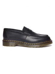 Dr. Martens Skórzane mokasyny w kolorze czarnym rozmiar: 43. Czarne mokasyny damskie Dr. Martens. Za 614.96 zł.