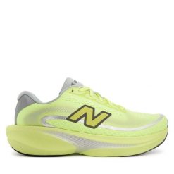 Buty do biegania New Balance. Zielone obuwie do biegania damskie New Balance. Za 649.99 zł.