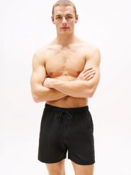 Tommy Hilfiger kąpielówki Mężczyźni czarny, XXL. Czarne kąpielówki męskie Tommy Hilfiger, m, bez wzorów, z syntetyku. Za 179.95 zł.