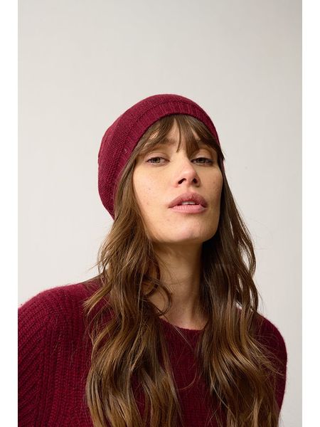 Perfect Cashmere Kaszmirowa czapka "Signy" w kolorze bordowym rozmiar: onesize. Czerwone czapki zimowe damskie Perfect Cashmere, z kaszmiru. Za 208.83 zł.