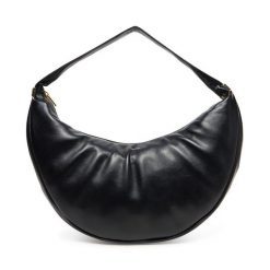 Torebka Calvin Klein. Czarne torebki klasyczne damskie CALVIN KLEIN, bez wzorów, bez dodatków. Za 339.99 zł.