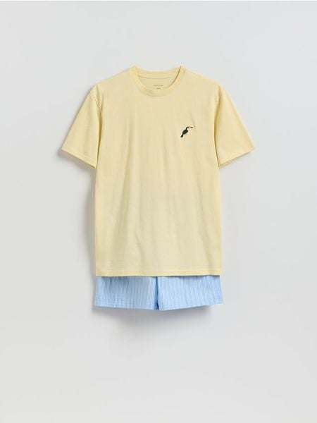 Dwuczęściowa piżama z haftem - jasnożółty. Żółte piżamy męskie Reserved, l, bez wzorów, z bawełny, bez ramiączek. Za 99.99 zł.