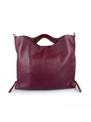 Mila Blu Skórzana torebka w kolorze bordowym - 39 x 31 x 5 cm rozmiar: onesize. Czerwone torebki klasyczne damskie Mila Blu, bez wzorów, z materiału, bez dodatków. Za 395.31 zł.
