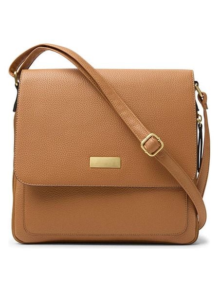 Clarks Torebka "Hythe" w kolorze jasnobrązowym - 22 x 15 x 8 cm rozmiar: onesize. Brązowe torebki klasyczne damskie Clarks, bez wzorów, z materiału, bez dodatków. Za 144.58 zł.
