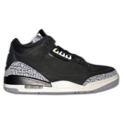 Buty Sportowe Air Jordan 3 Retro Off Noir. Czarne buty sportowe na co dzień damskie Jordan, bez wzorów. Za 1,059.99 zł.