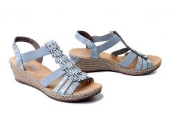 RIEKER 62436-12 blue, sandały damskie. Niebieskie sandały damskie Rieker, bez wzorów, bez obcasa, na koturnie. Za 262.32 zł.
