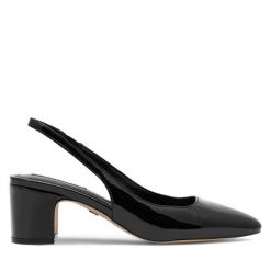 Sandały Nine West. Czarne sandały damskie Nine West, bez wzorów, bez obcasa, na słupku. Za 199.99 zł.
