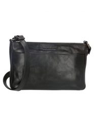 Micmacbags Skórzana torebka w kolorze czarnym - 26 x 17 x 4 cm rozmiar: onesize. Czarne torebki klasyczne damskie micmacbags, bez wzorów, z materiału, bez dodatków. Za 195.99 zł.