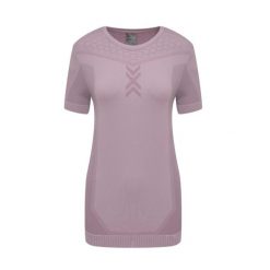 Koszulka multisportowa z krótkim rękawem damska X-Bionic X-Ential Lavender. Fioletowe t-shirty damskie X BIONIC, bez wzorów, bez kołnierzyka. W wyprzedaży za 185.00 zł.