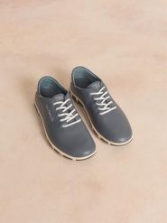 Buty sportowe damskie TBS Confort Jazaru. Niebieskie buty sportowe na co dzień damskie Tbs, bez wzorów, z materiału, trekkingowe. Za 400.65 zł.